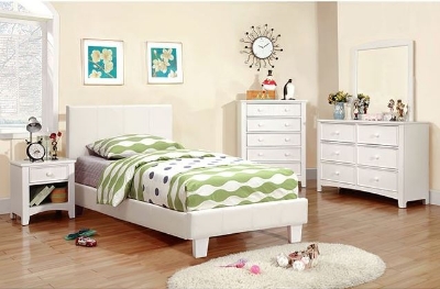 Picture of Leather upholstered bed 