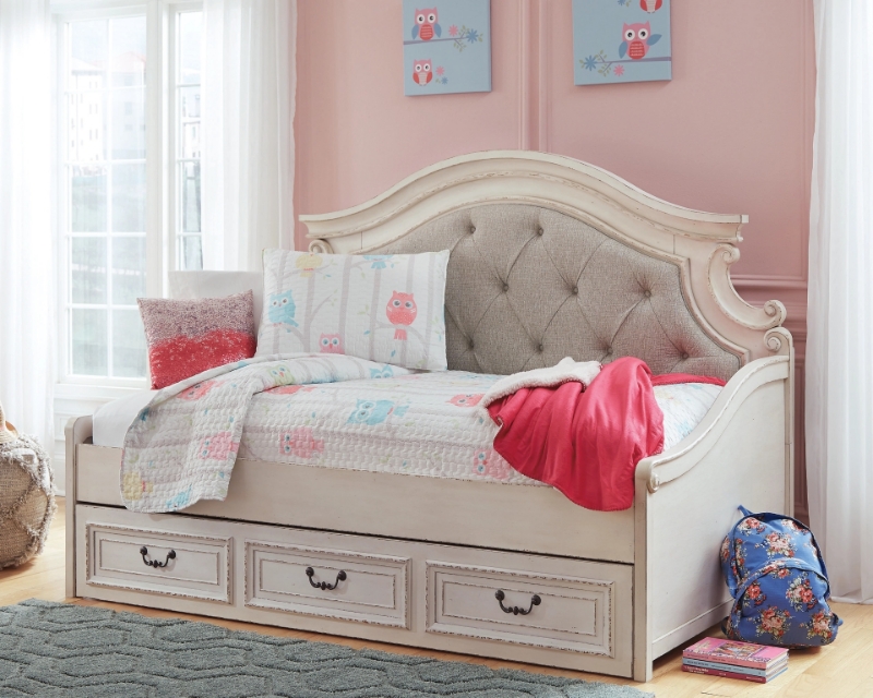 Picture of Twin Daybed with 1 Large Storage Drawer