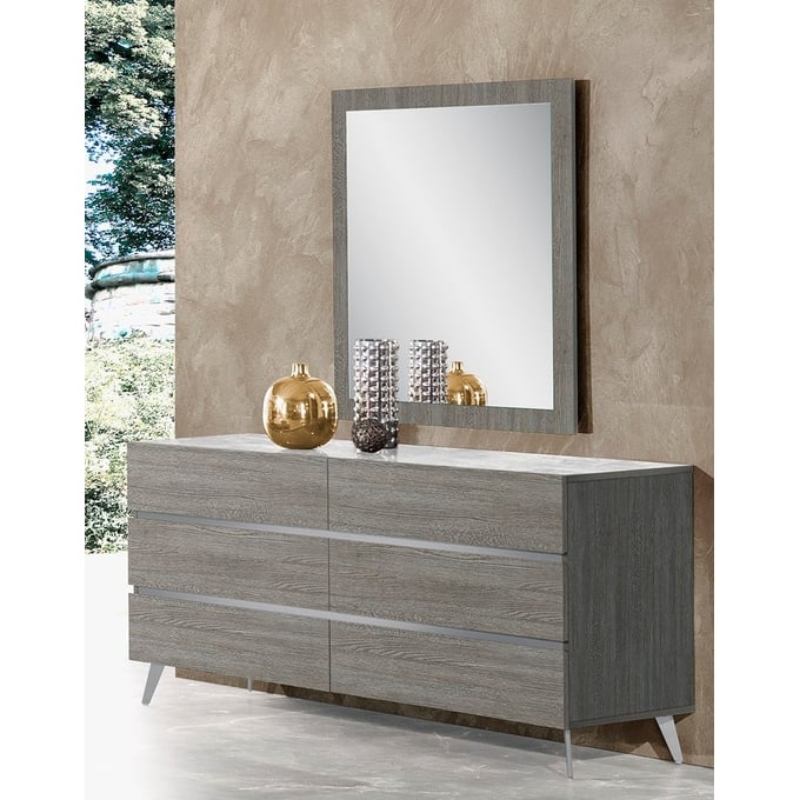 Picture of Dresser and Mirror