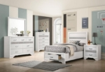 Picture of White/Black 7-drawer Dressers and Mirrors