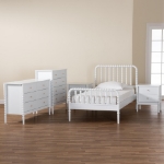 Picture of White/Black Vintage Artistry 5Pc Twin Bedroom Set